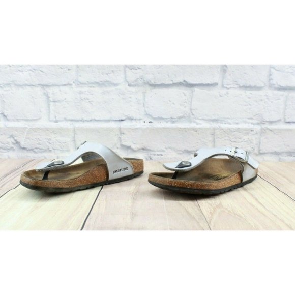 Birkenstock Gizeh Silver Leather Birko-Flor Thong Sandals Size EU 33 US 2-2 - Picture 3 of 10